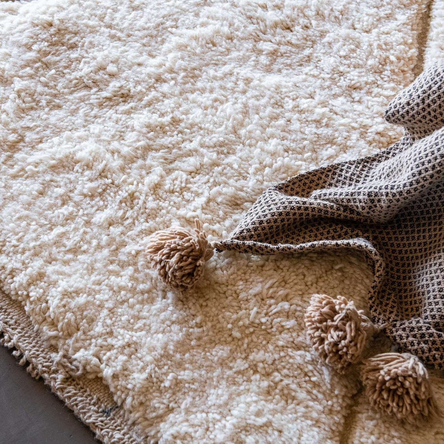 Luxurious Moroccan Beni Ourain Handmade Rug